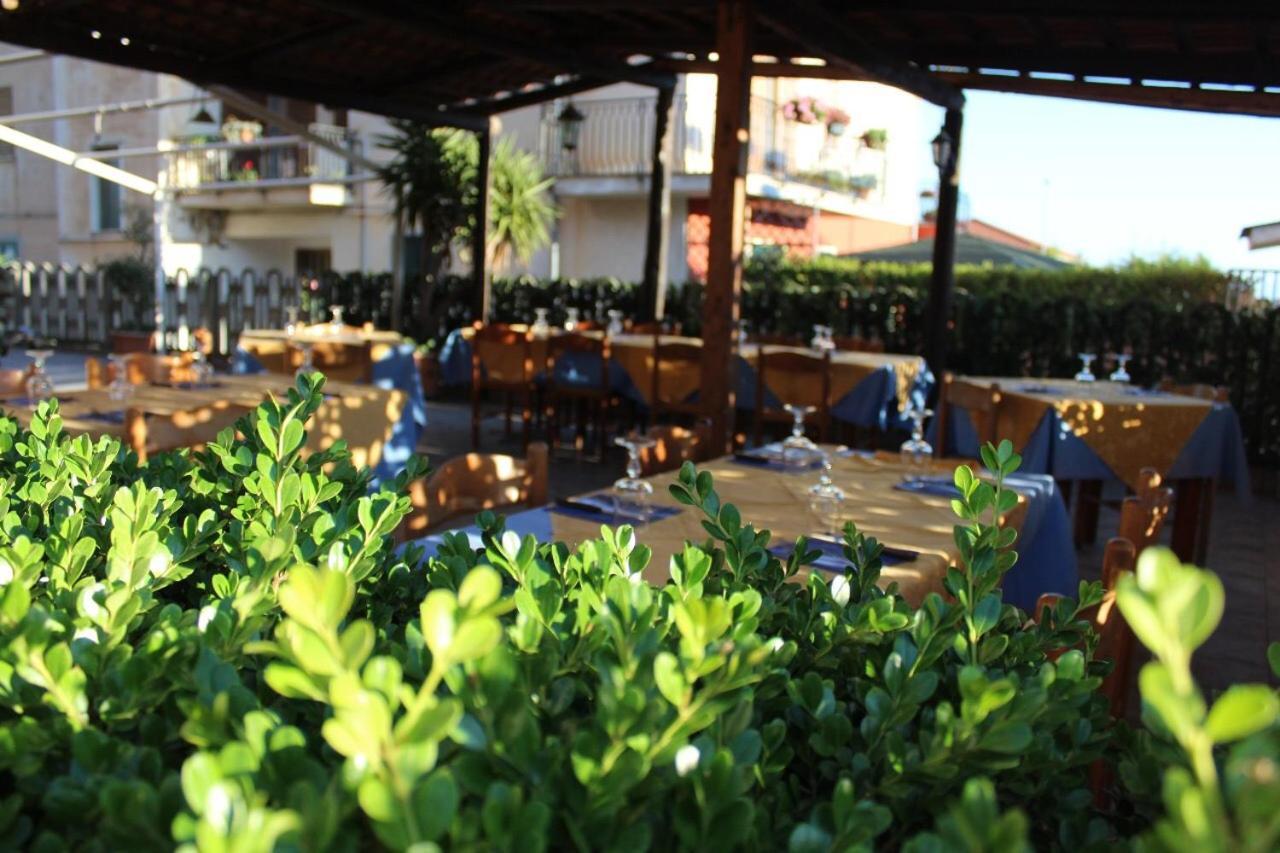 Hotel Ristorante L'Avvenire Gizzeria Ngoại thất bức ảnh