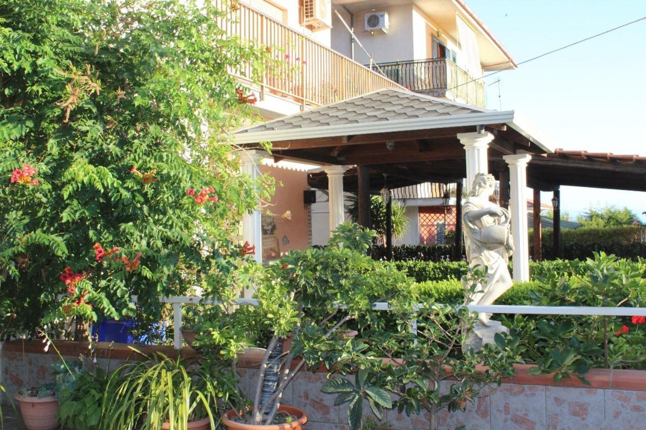 Hotel Ristorante L'Avvenire Gizzeria Ngoại thất bức ảnh